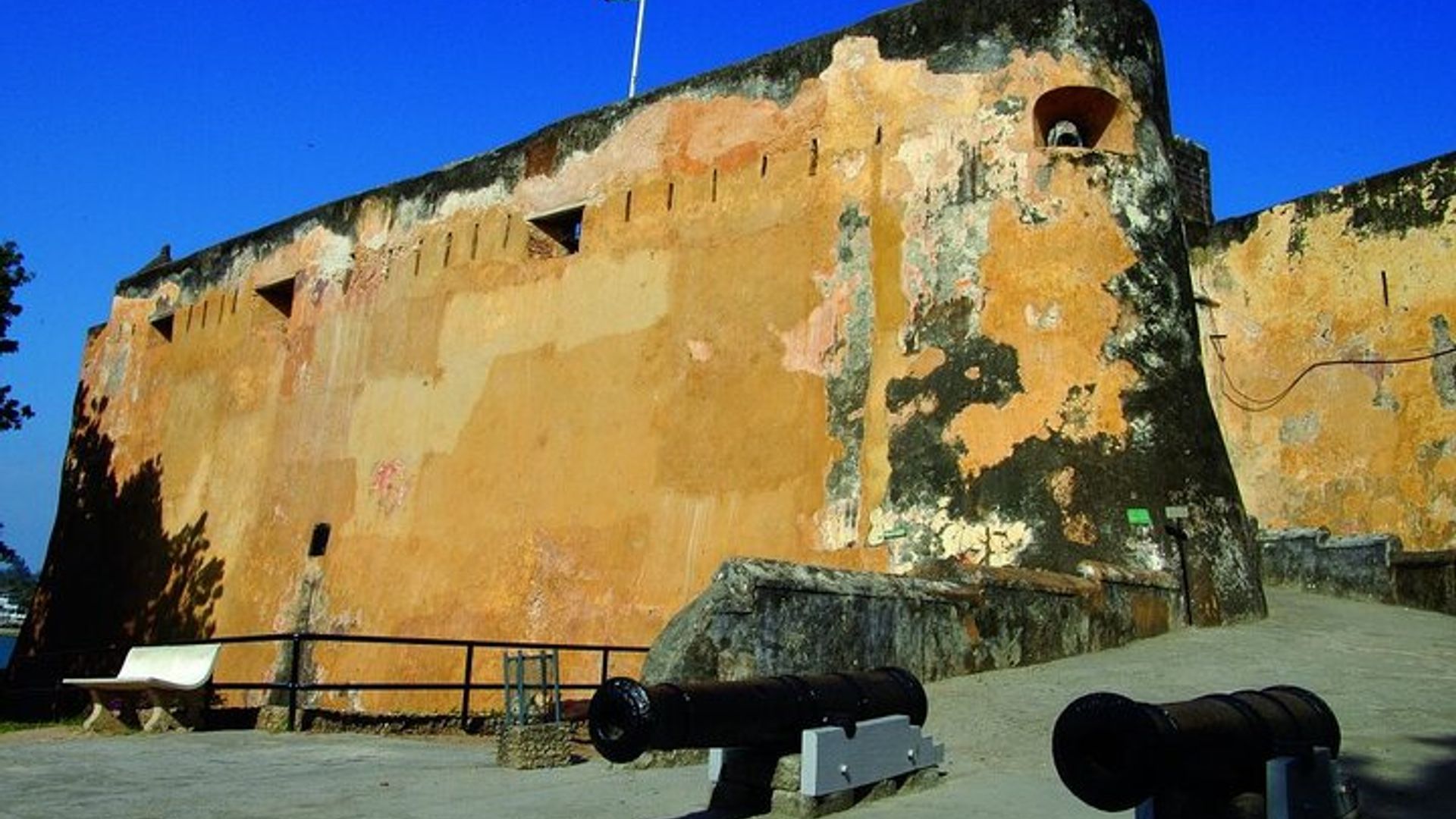 Mombasa Half Day City Tour with Fort Jesus and Haller Park