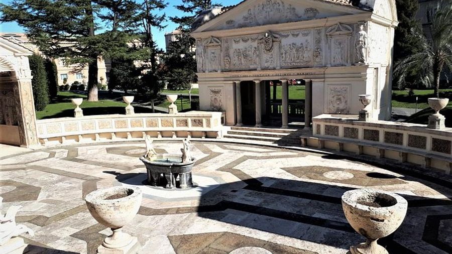 St. Peter's, Vatican Gardens, and Sistine Chapel Private Tour