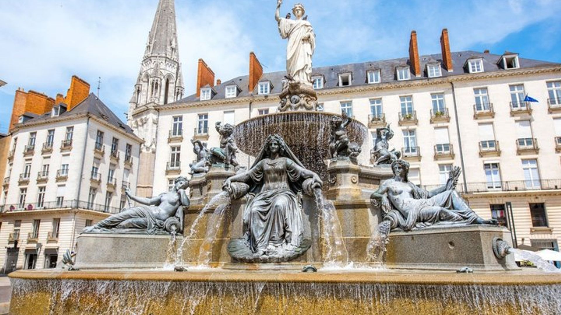 Nantes chasse au trésor & Highlights visite à pied autonome