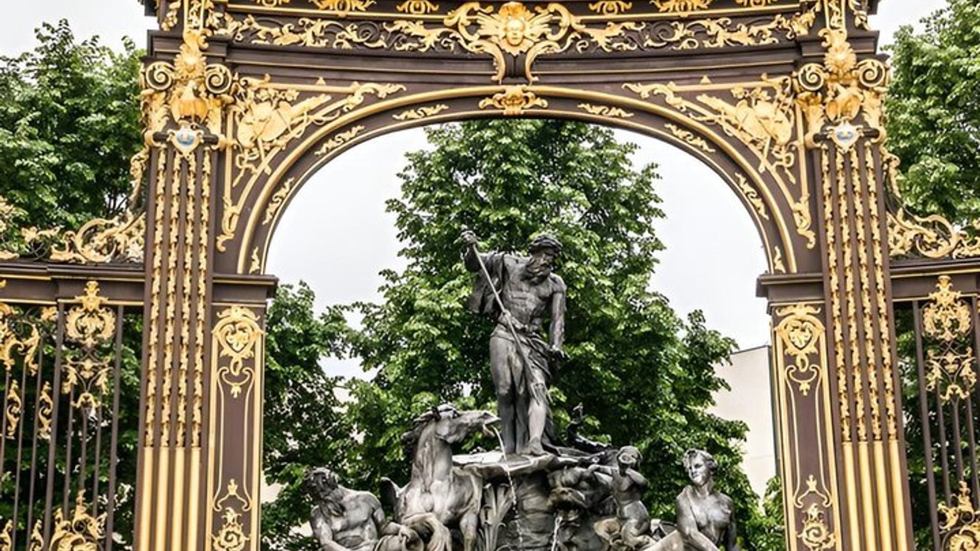 Nancy city center audioguide history secrets and flavors