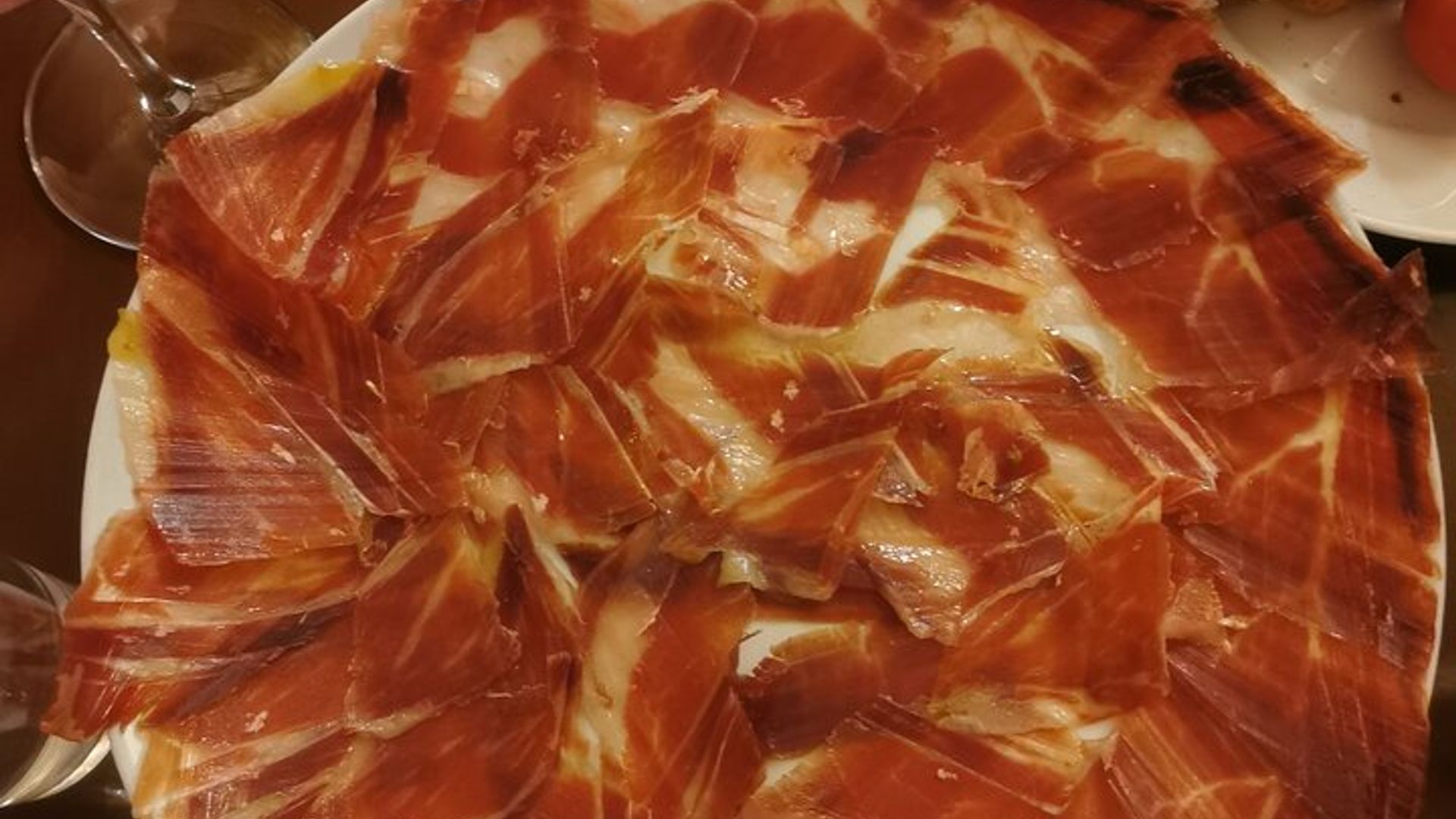 Barcelona Old Town Tapas & Wine Small-Group Tour With a Local
