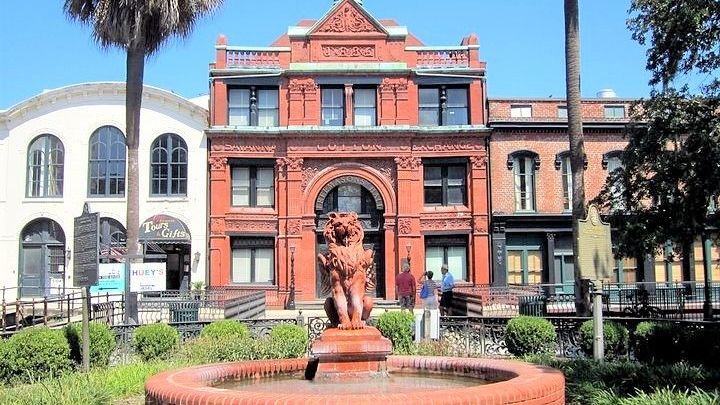 Savannah Historic District Walking Tour