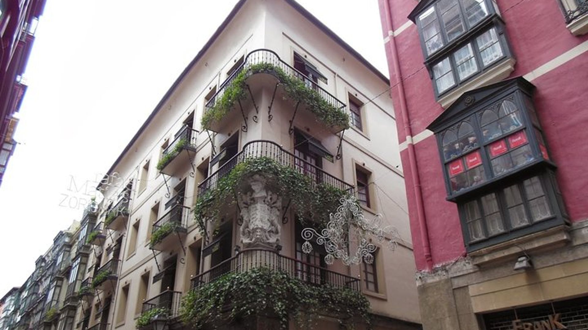 Bilbao: Guided Pintxos Tour
