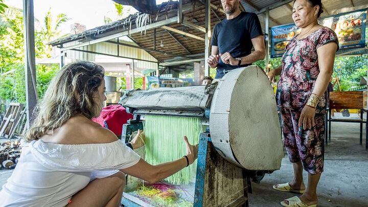 Small-group 2-Day Mekong Delta: Floating market, Cooking Demo