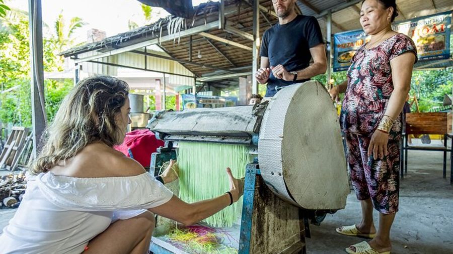 Small-group 2-Day Mekong Delta: Floating market, Cooking Demo