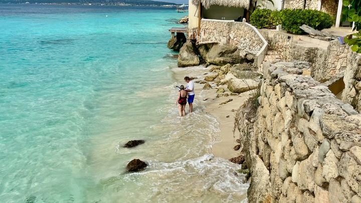 Southern Tour, Snorkeling and relaxing, All-Inclusive Beach Villa