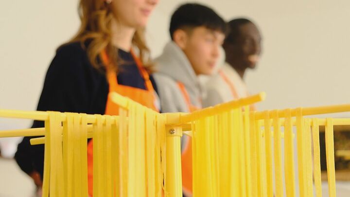 The secrets to learn fresh pasta and tiramisù