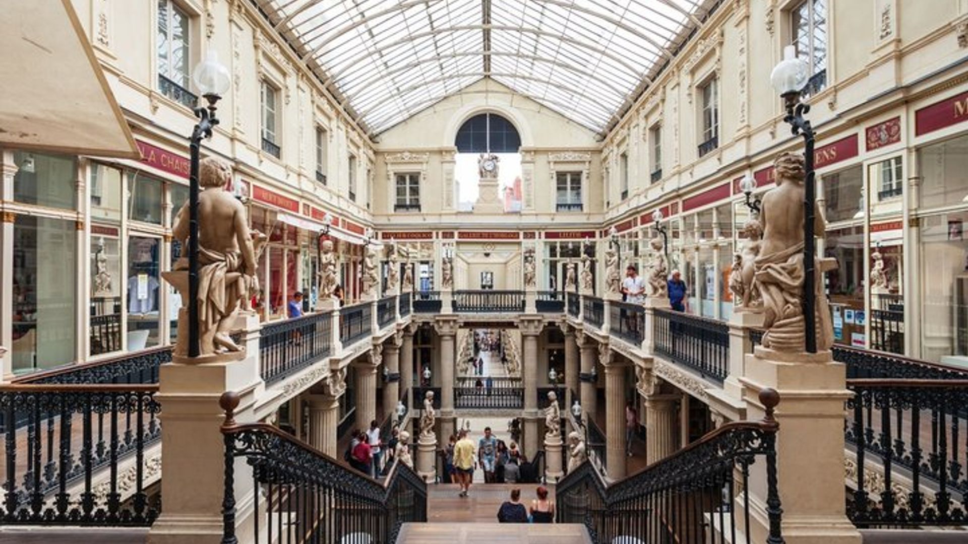 Nantes chasse au trésor & Highlights visite à pied autonome