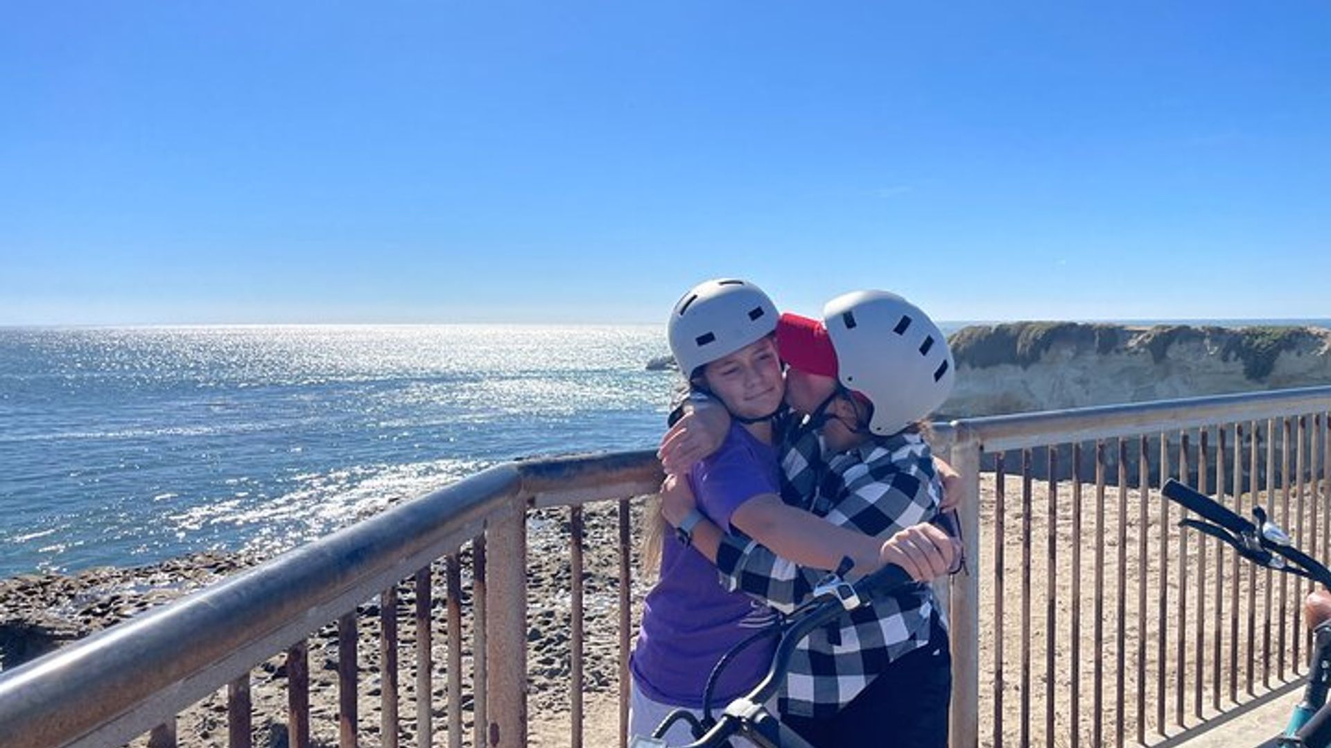 Santa Cruz Family Friendly Guided Electric Bike Tour (eBike)