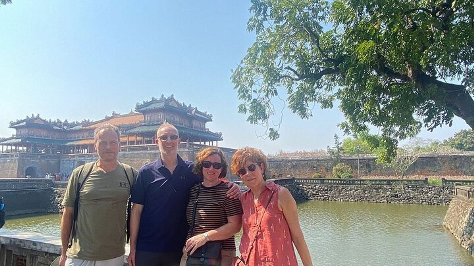 Puerto de Chan May a la ciudad de Hue 1 día - Tour privado