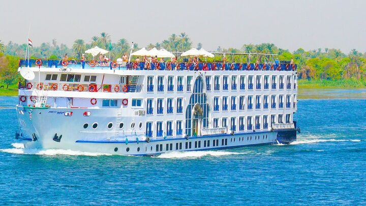 Private 3-Days Nile Cruise to Luxor with Hot Air Balloon Ride