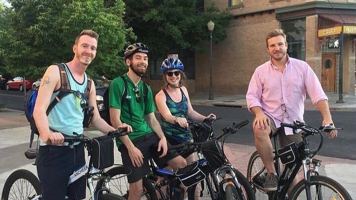 Denver Small-Group E-Bike Landmarks and Local Hotspots Tour