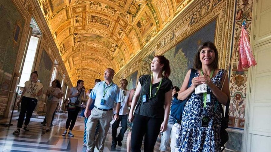 Vatican: Museums, Basilica, and Chapel Small-Group Tour
