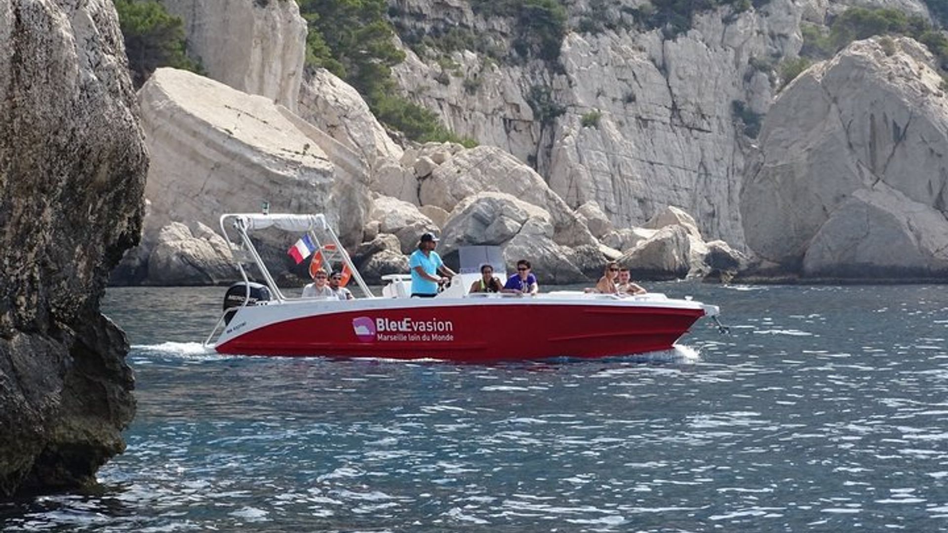 Circuit magnifique en bateau dans les Calanques avec baignade