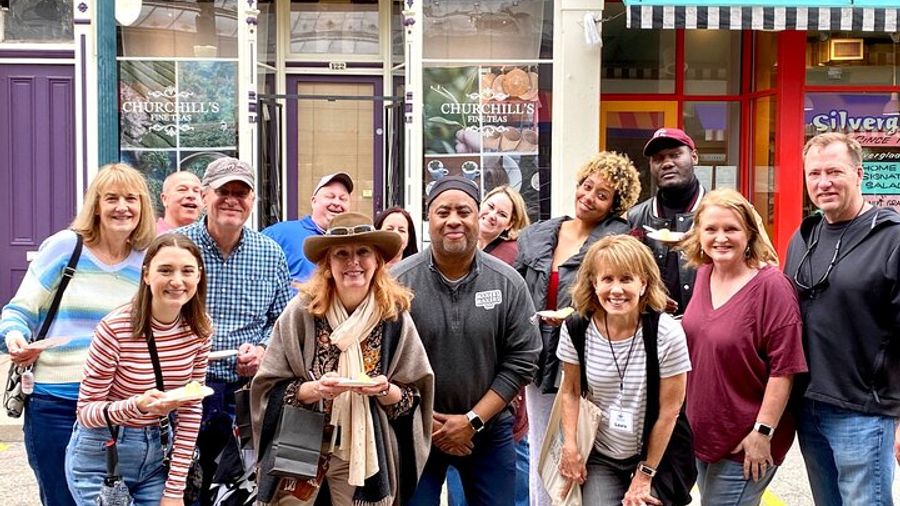 Streetcar Food Tour and Findlay Market with Riverside Food Tours