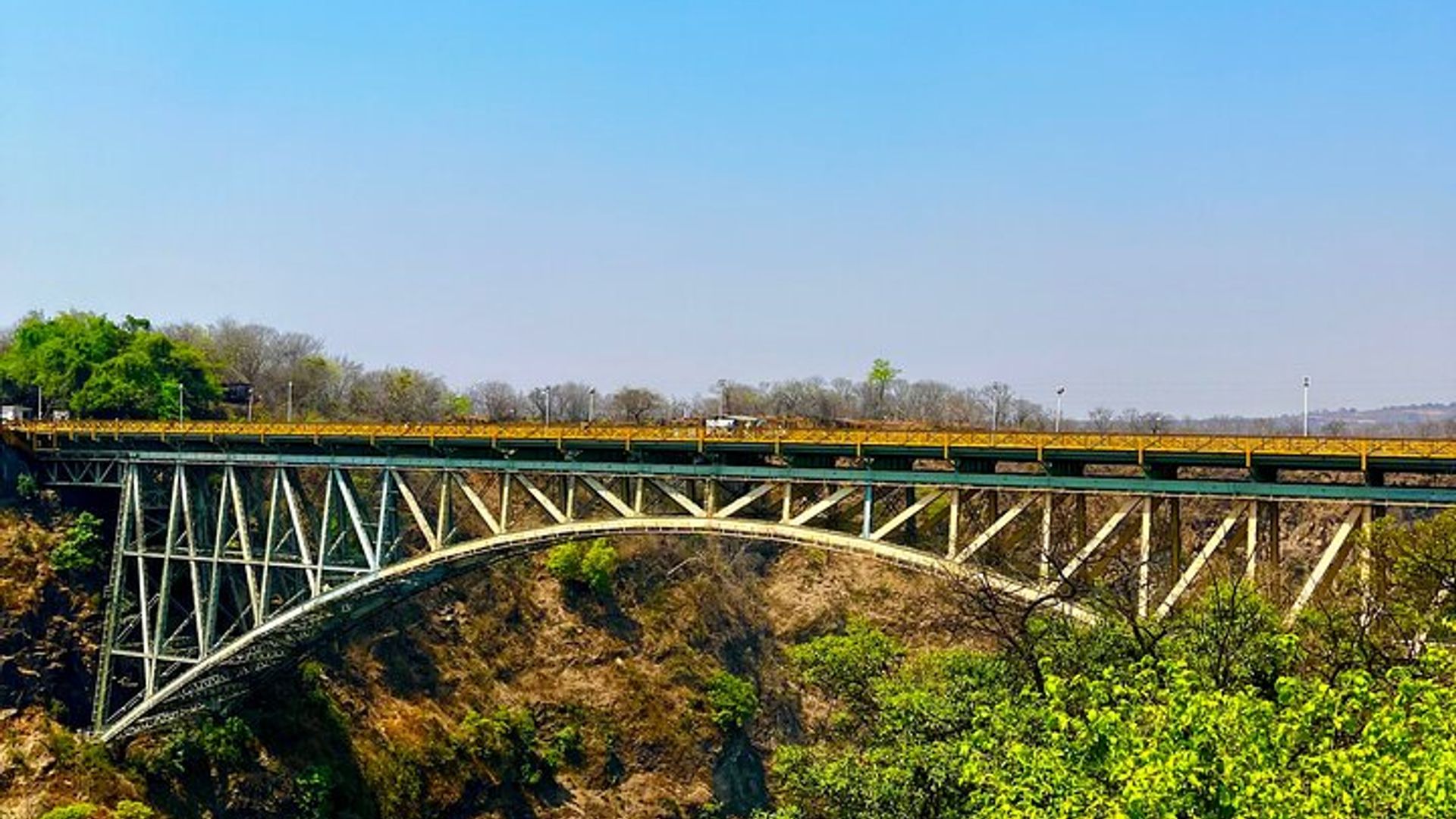 Victoria Falls Zimbabwe na Zambiya Impuguke Zayoboye Urugendo