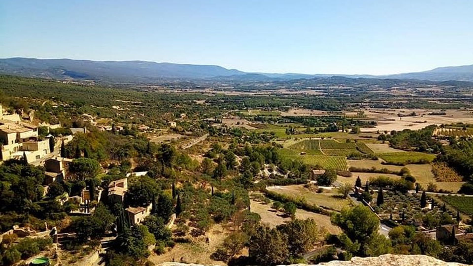 Luberon Villages Half-Day Tour from Aix-en-Provence