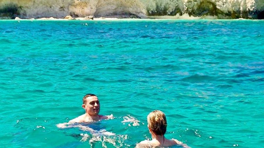 Syracuse: Boat Trip Around Ortygia Island and to the Sea Caves