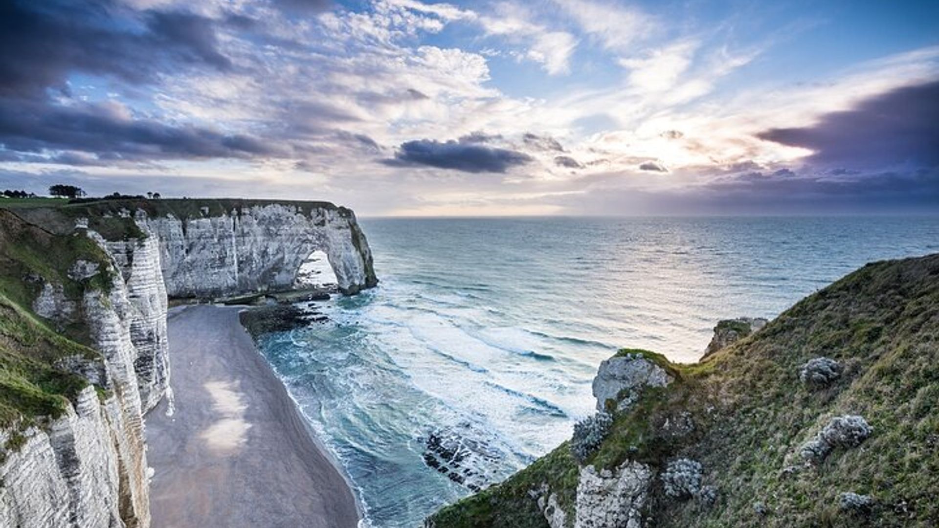 Private tour from Paris to Normandy with English speaking driver