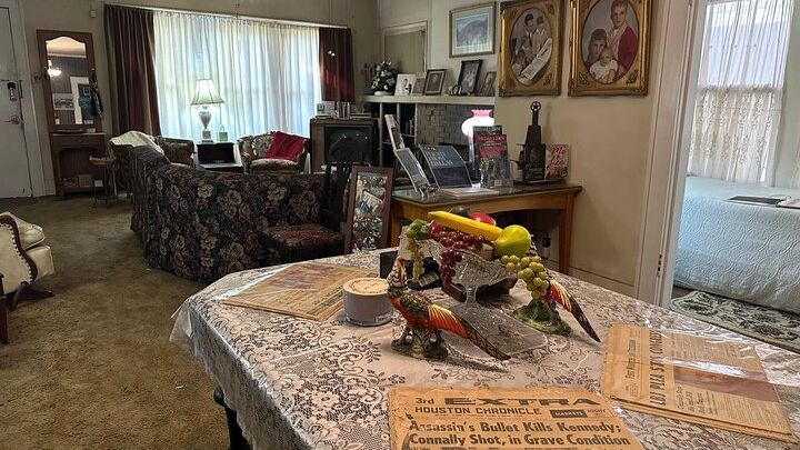 JFK Assassination Tour with Lee Harvey Oswald Rooming House