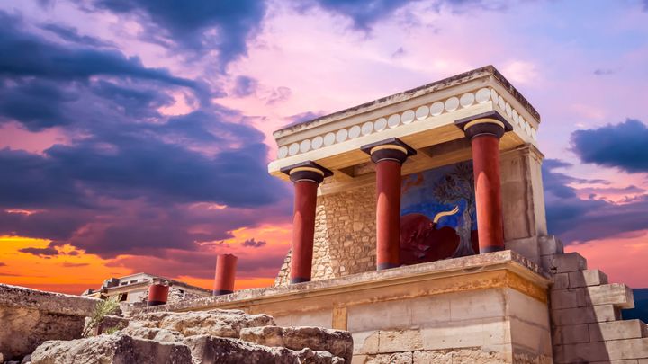 Knossos Palace & Heraklion Tour