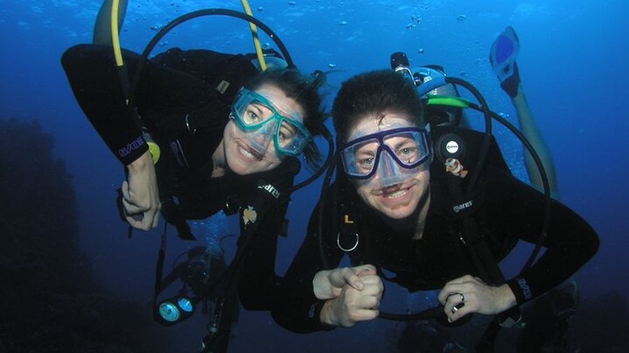 Lahaina Intro to Scuba Diving Course for Beginners