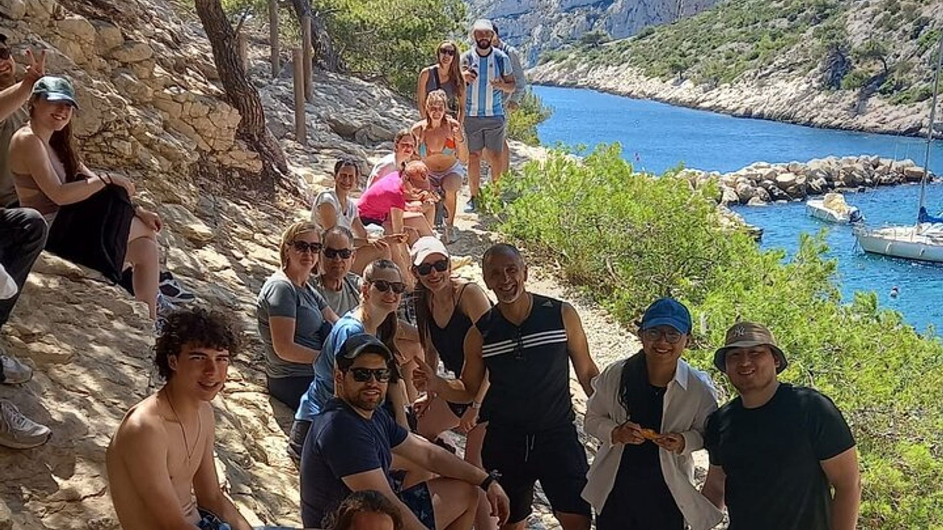 Guided hike in the Calanques National Park