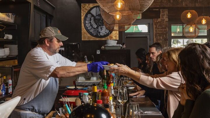Undiscovered Charleston: Half Day Food, Wine & History Tour with Cooking Class