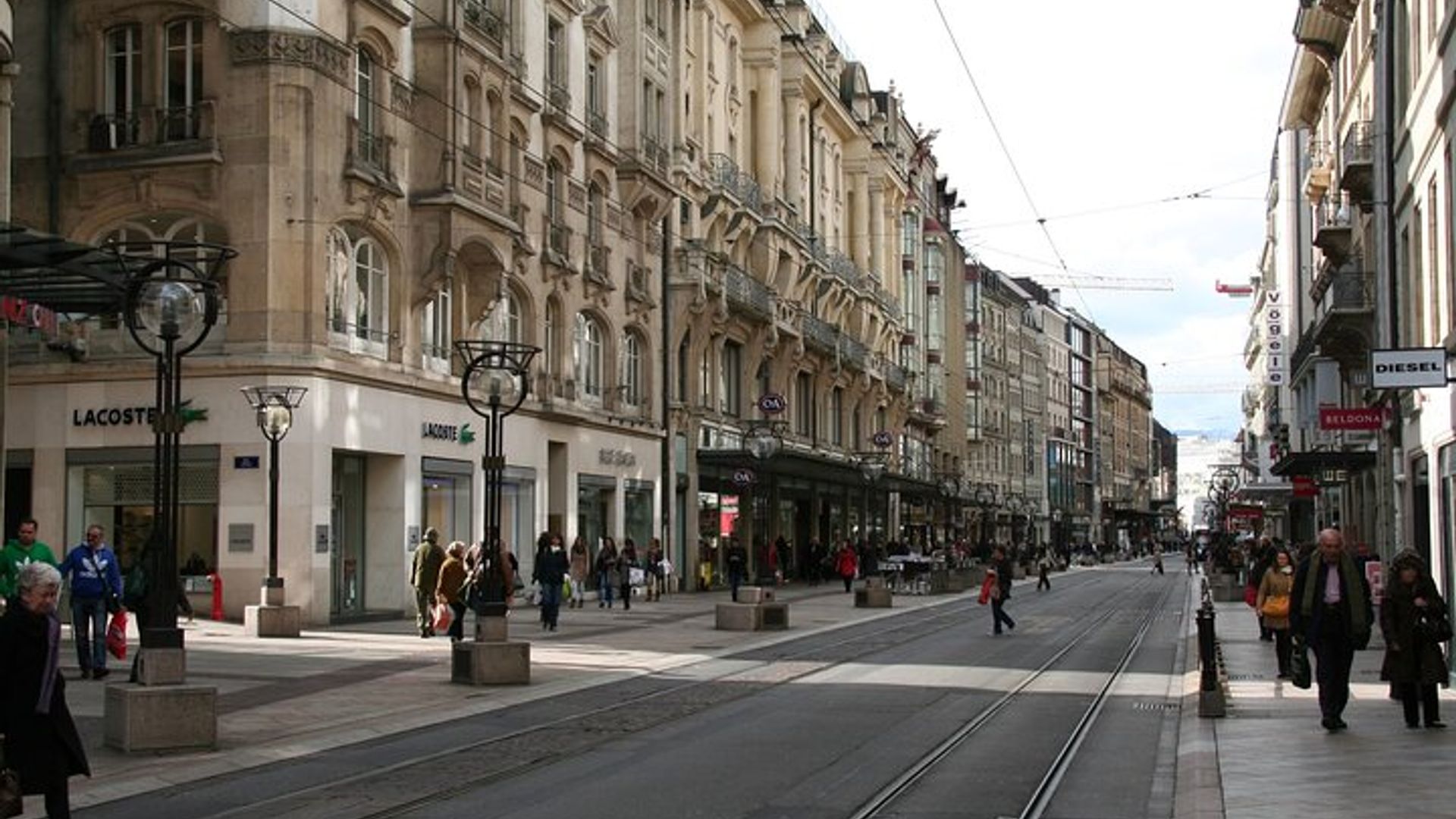 Geneva Private Walking Tour With Hotel Pickup