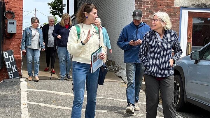 Downtown Bath Walking History Tour