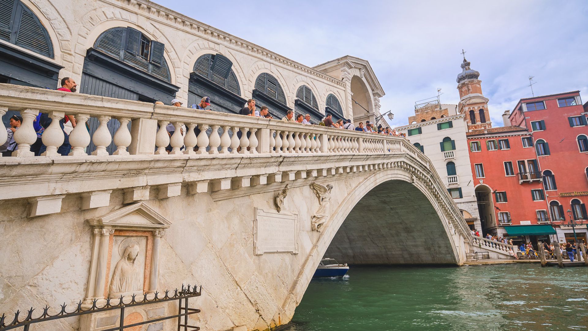 Von Florenz nach Venedig: Die schwimmende Stadt