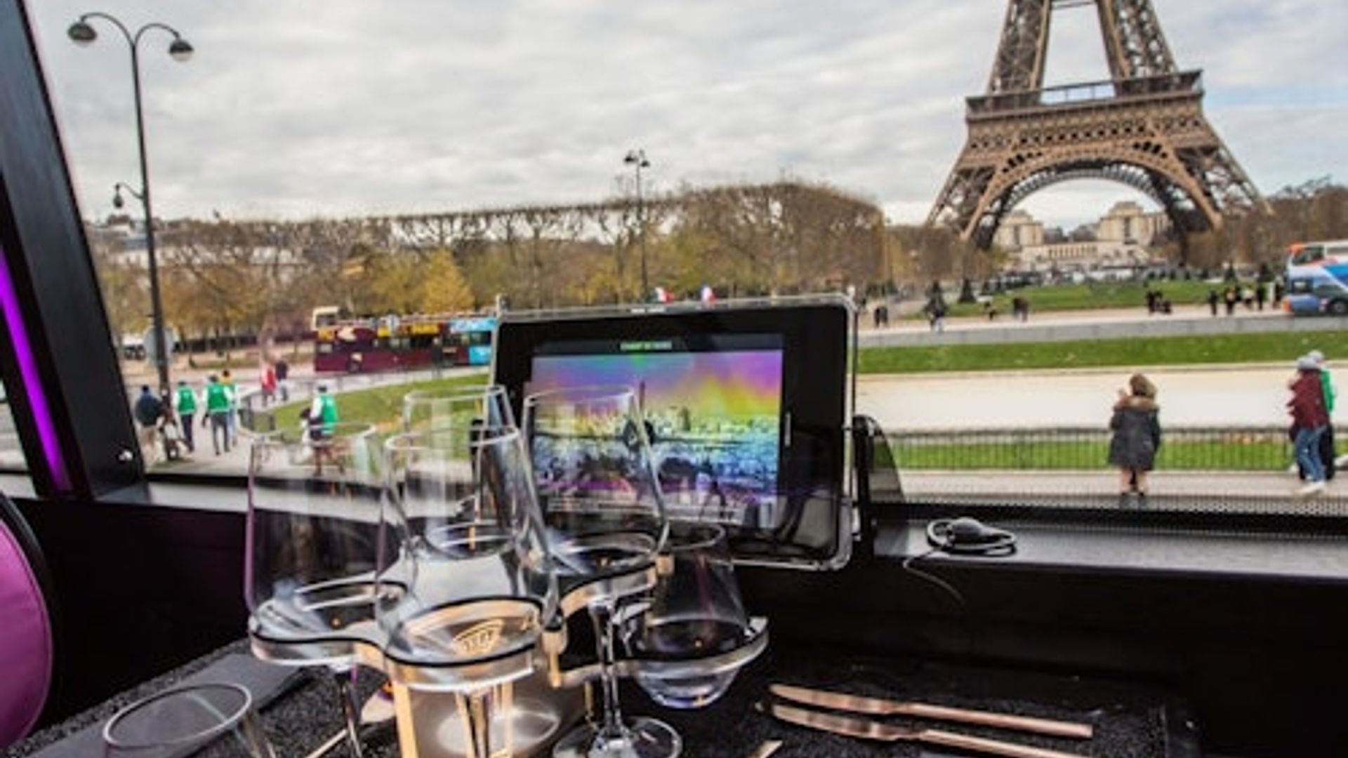 Paris: Rive Gauche Lunch on the Bus Toqué