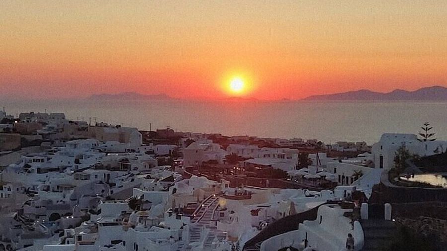 Santorini Private Half-Day Highlights Tour