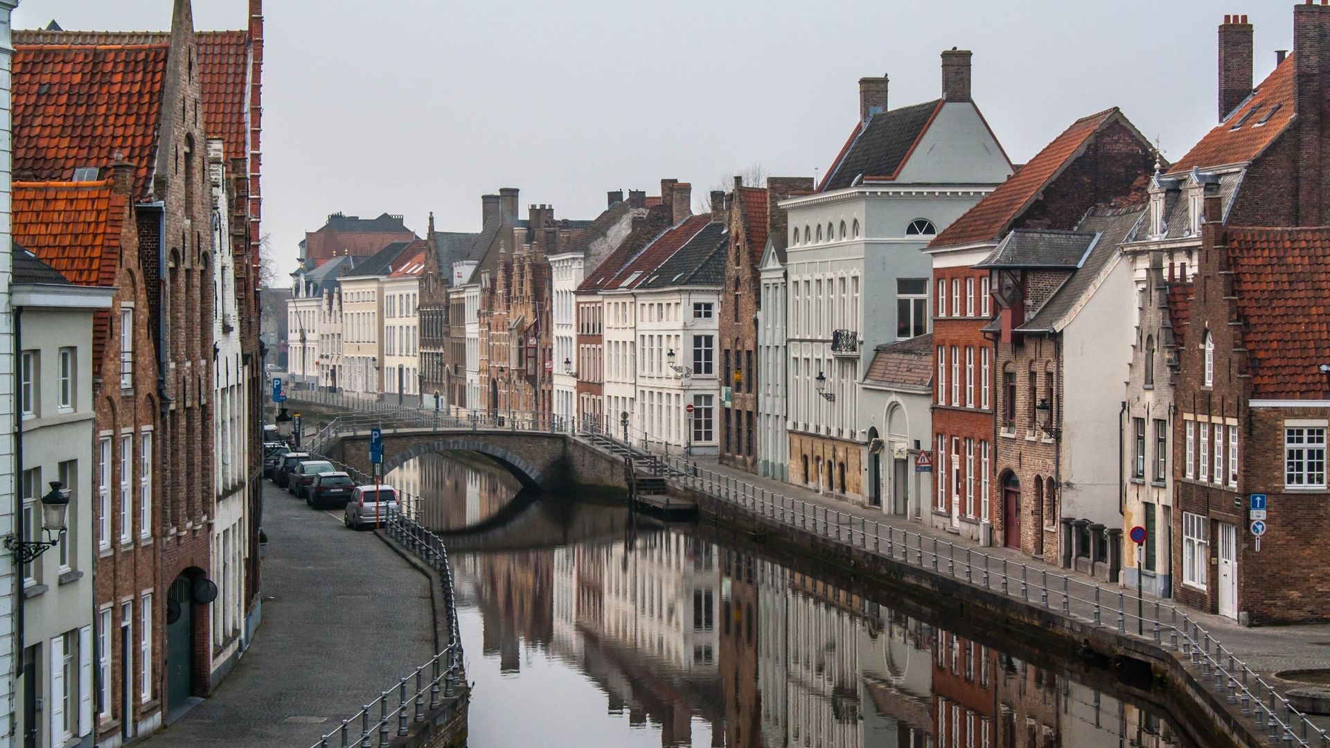Brussels and Bruges from Paris Guided Tour