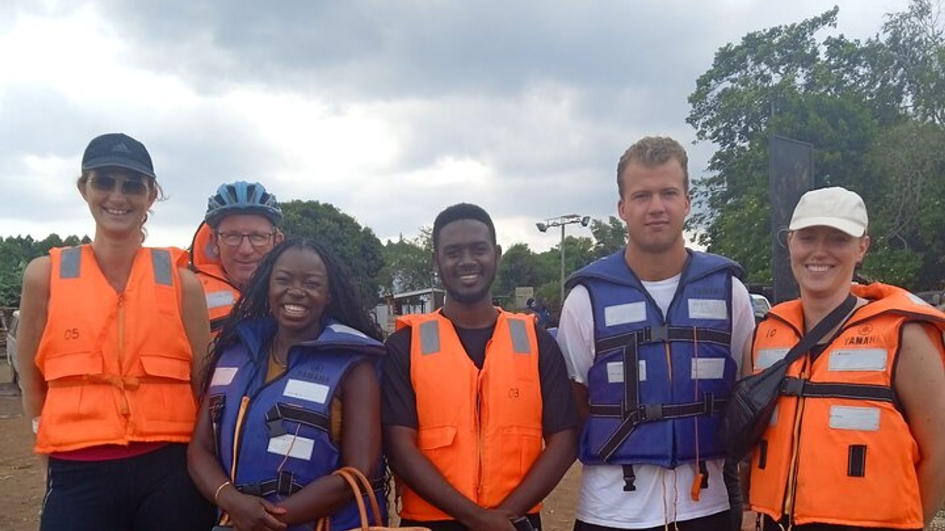 Bussi Island Community Cycling Tour
