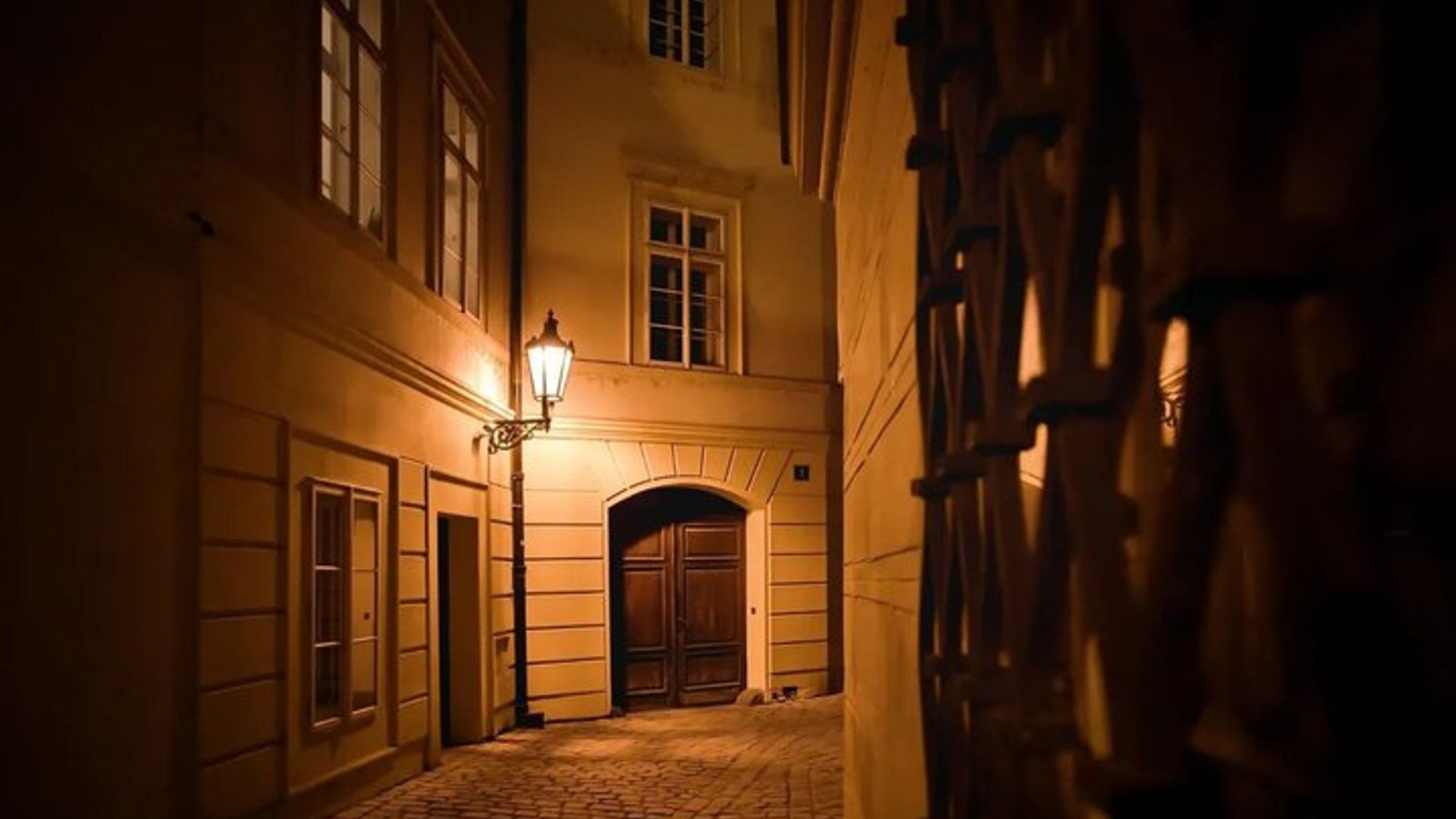 Prague Old Town Ghosts and Legends Evening Walking Tour
