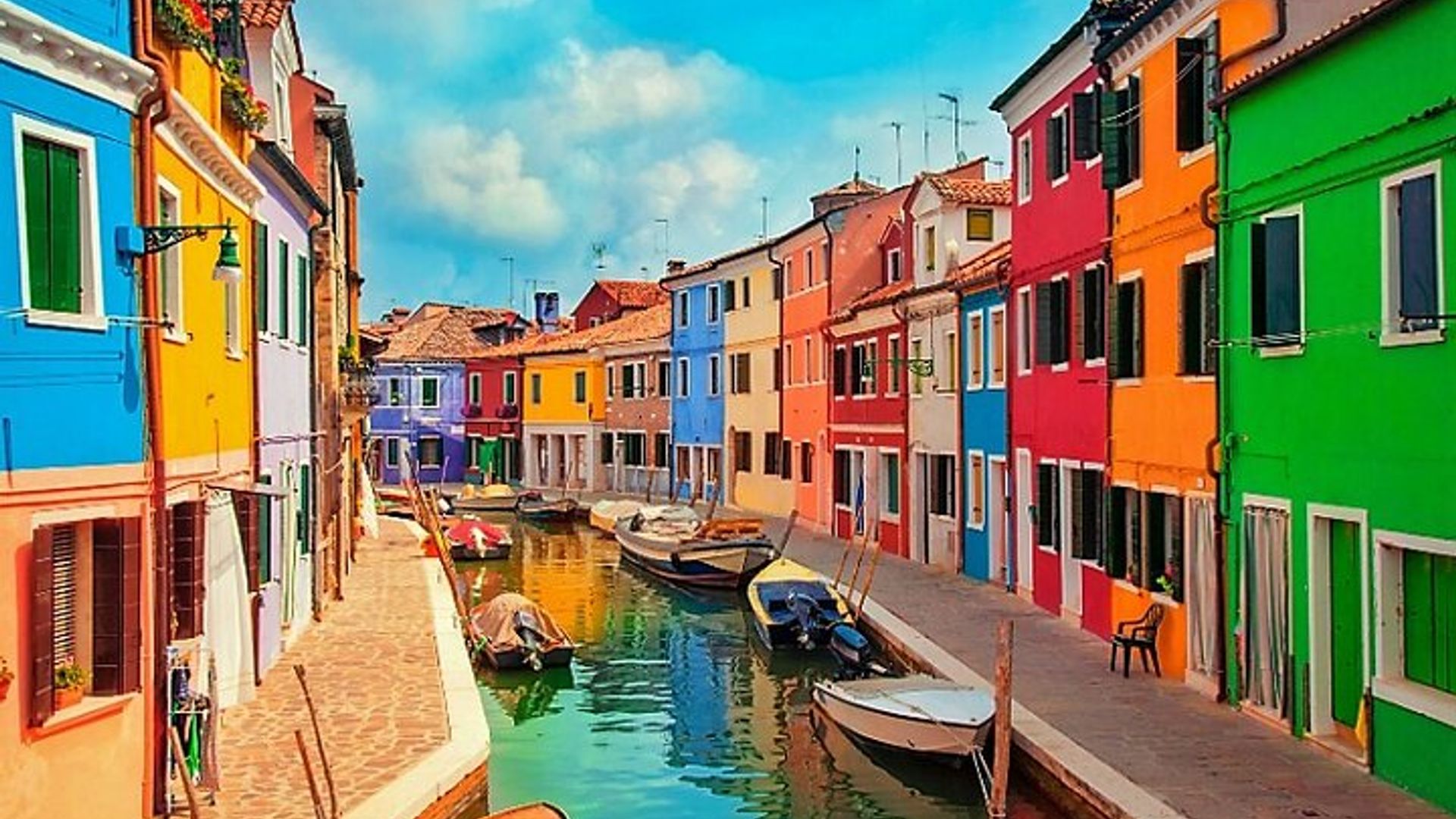 Venice Lagoon Islands Tour to Mazzorbo, Burano, and Murano