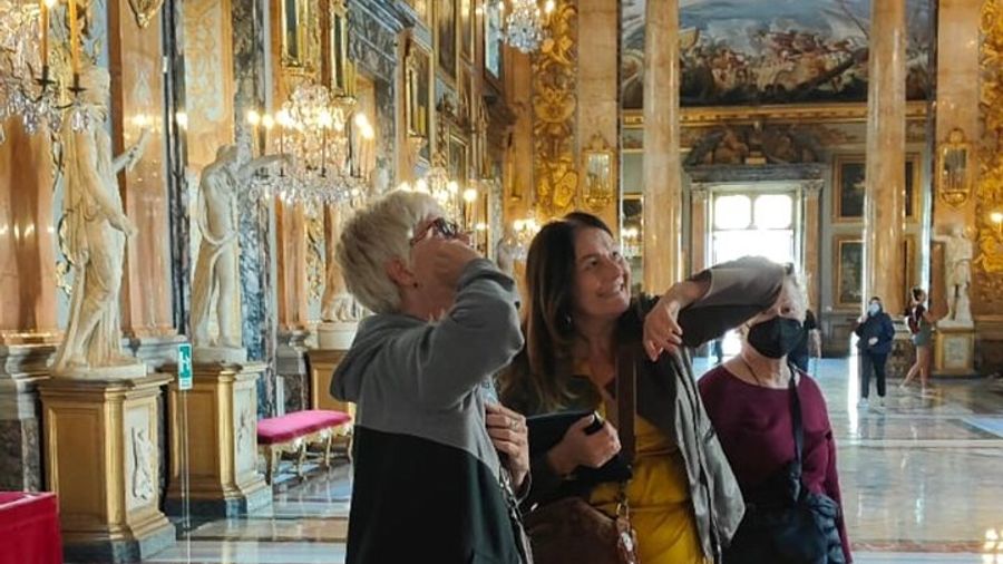 The Colonna Palace Walking Tour