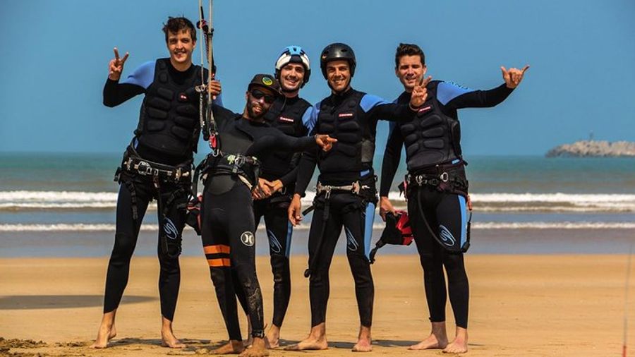 Group Kitesurfing lesson with a Local in Essaouira Morocco