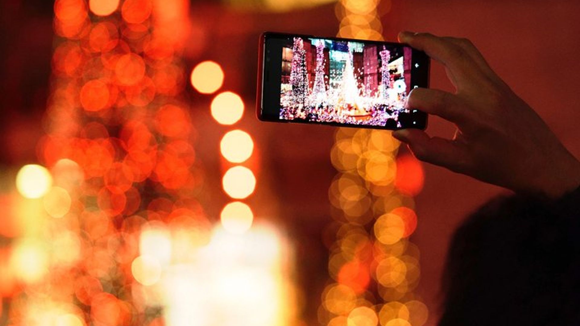 Get in the holiday spirit with a scavenger hunt by Holly Jolly Hunt in Boston image 2