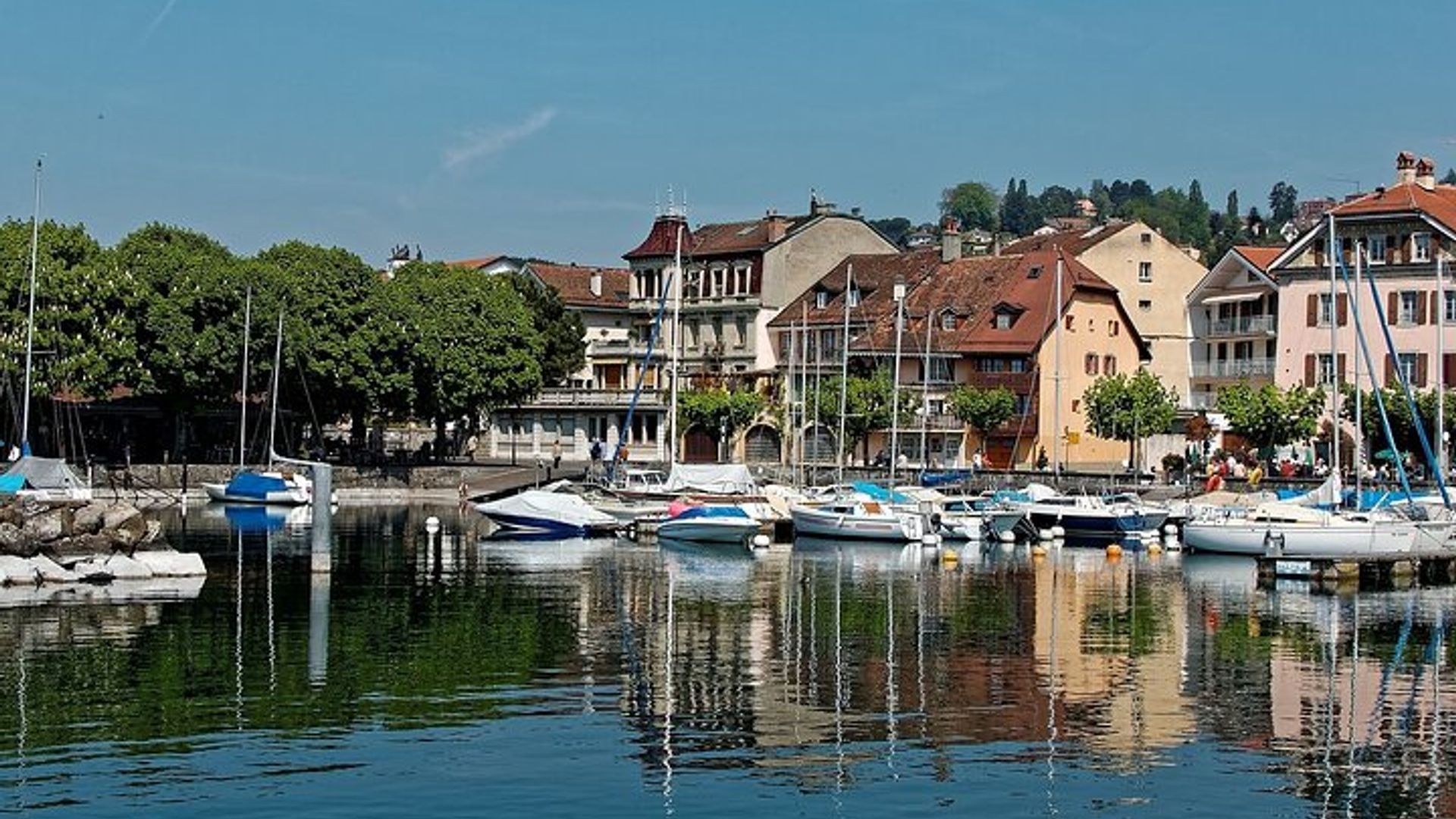 Tour a pie por Lausana : Explora los principales lugares de interés y joyas ocultas