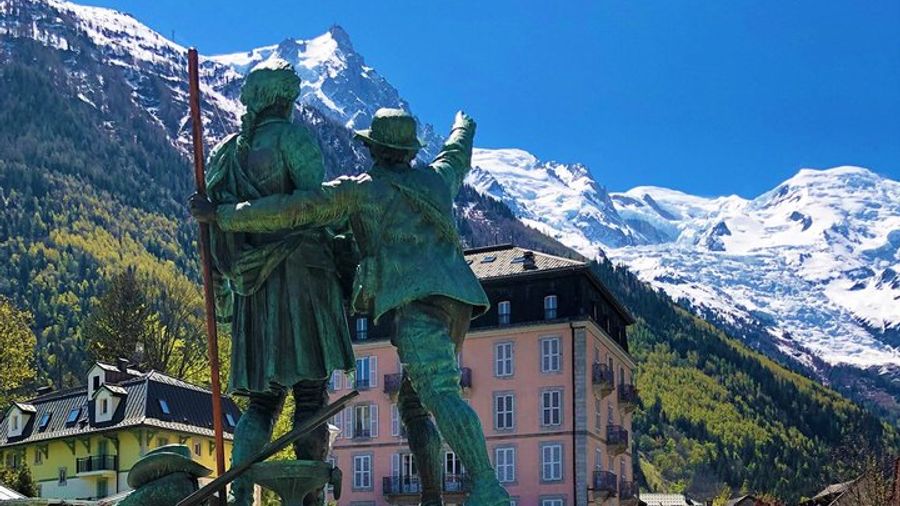 Chamonix and Mont Blanc Panoramic Bus Tour from Geneva
