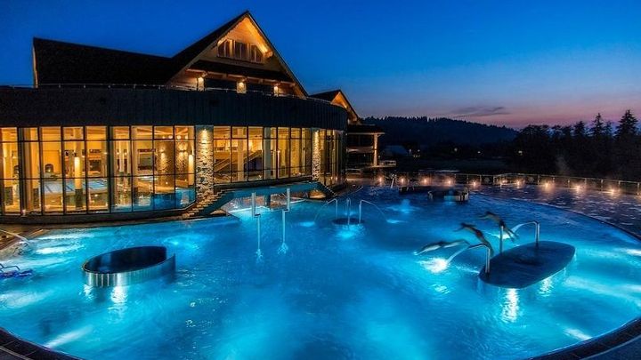 Chocholow Thermal Baths Trip From Krakow