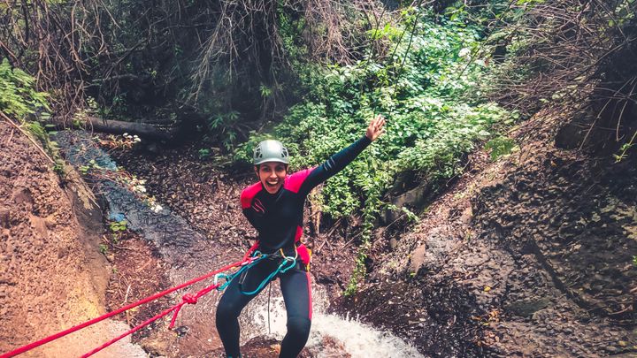 Canyoning in the Rainforest ツ