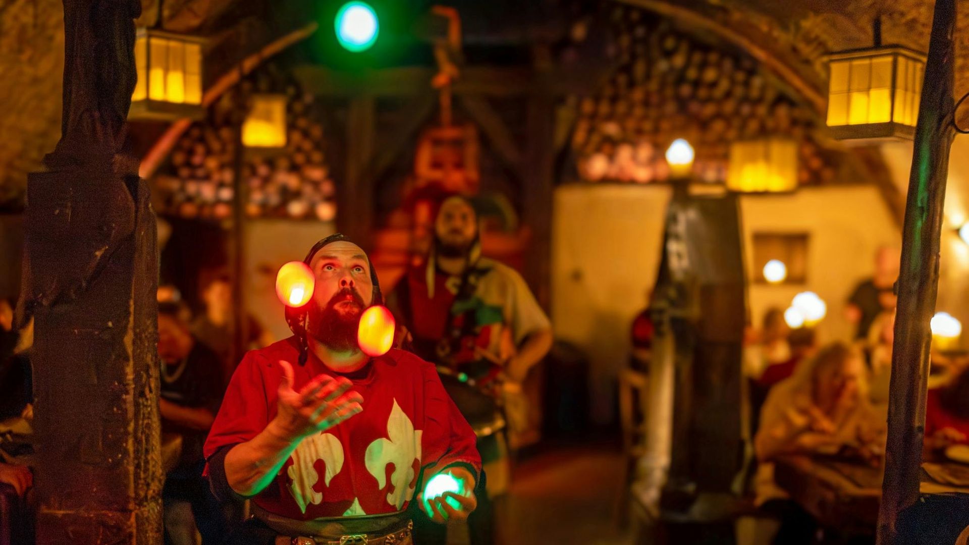 Czech Medieval Experience with Castle, Brewery Visit and Dinner Show