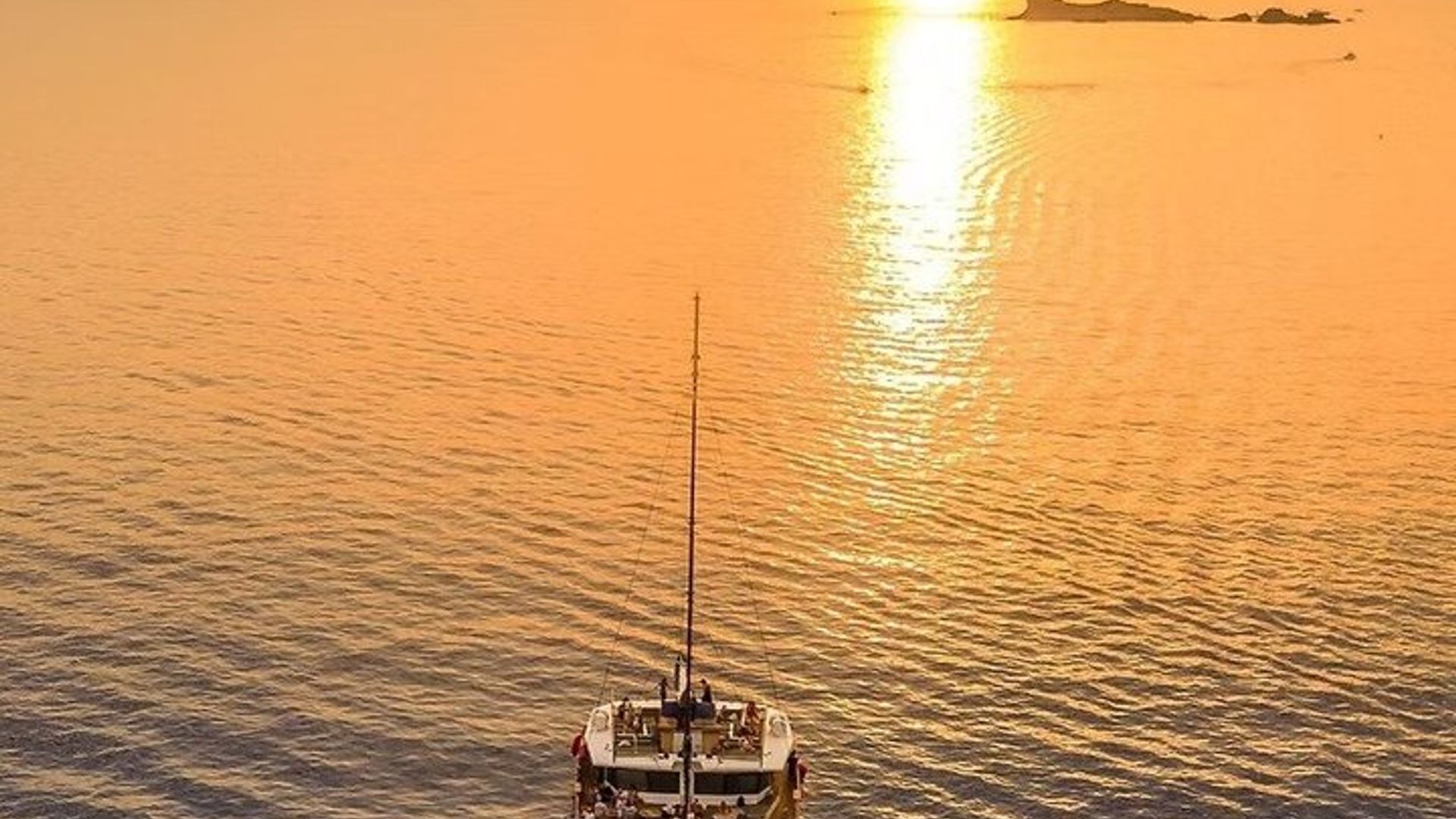 Saint Raphael | The Sunset | Ile d'Or & Cap Dramont