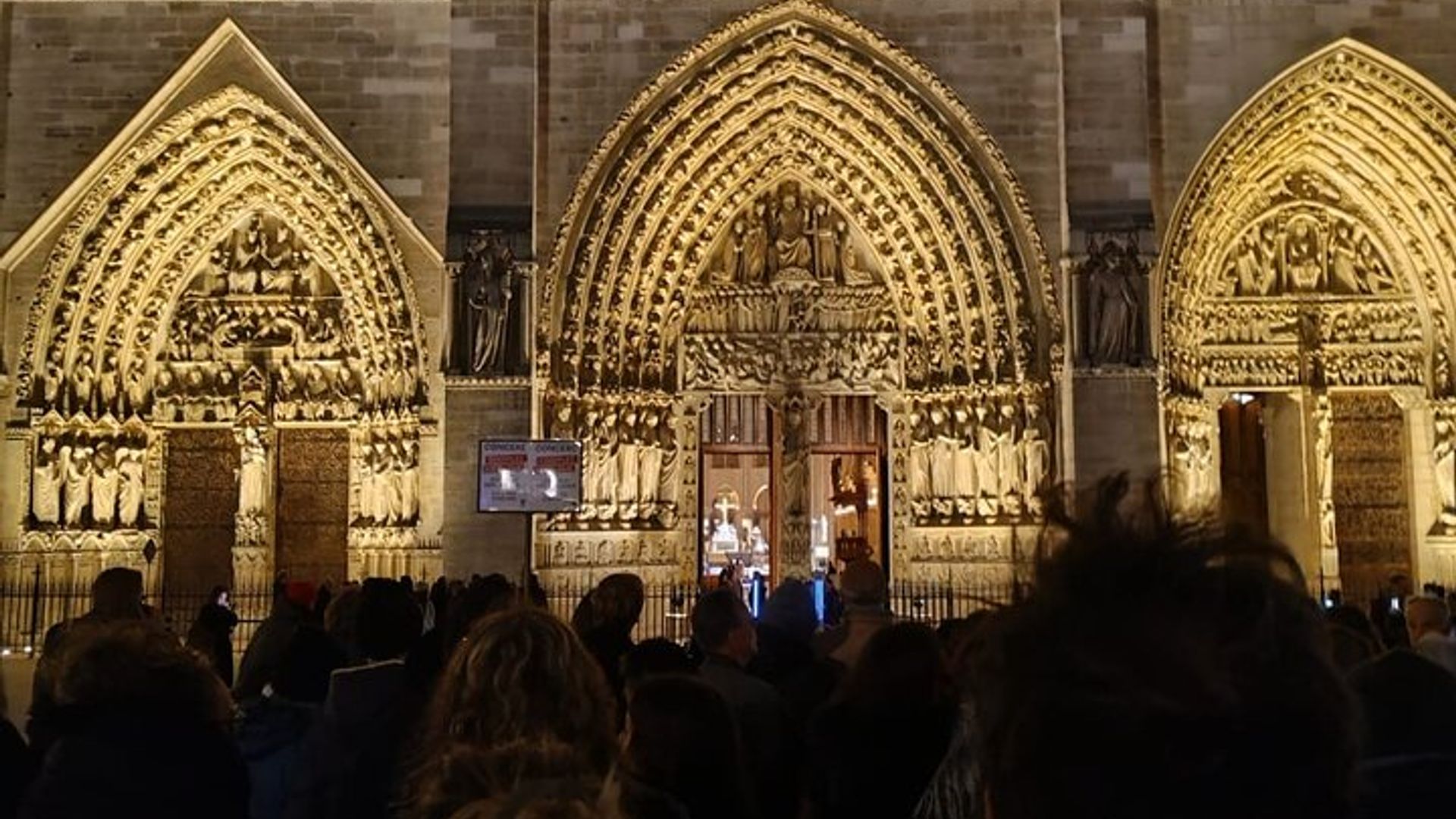 Paris Notre-Dame Tour: History and Architecture With a Guide