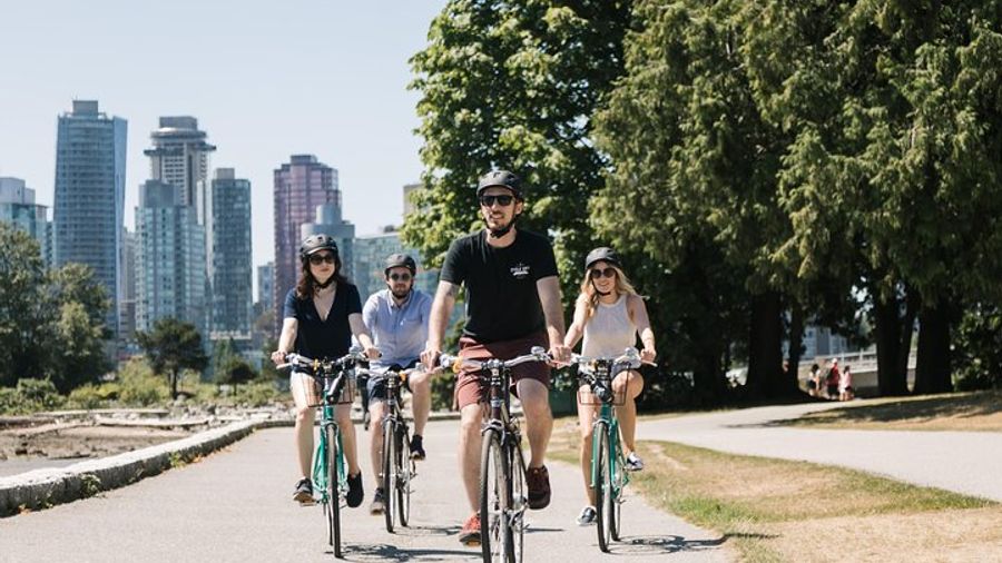 Vancouver Highlights Small-Group Bike Tour With Stanley Park