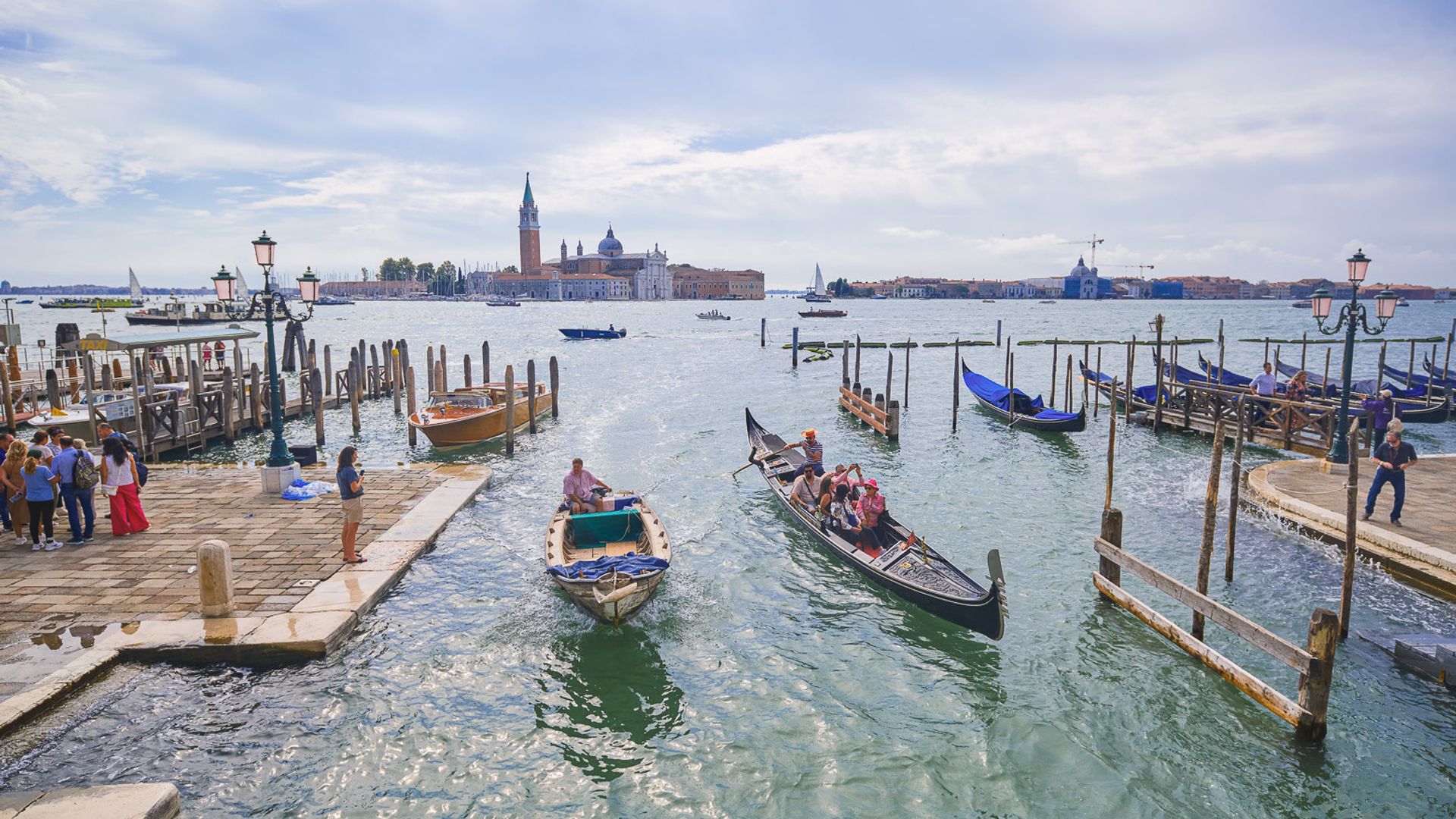 Von Florenz nach Venedig: Die schwimmende Stadt