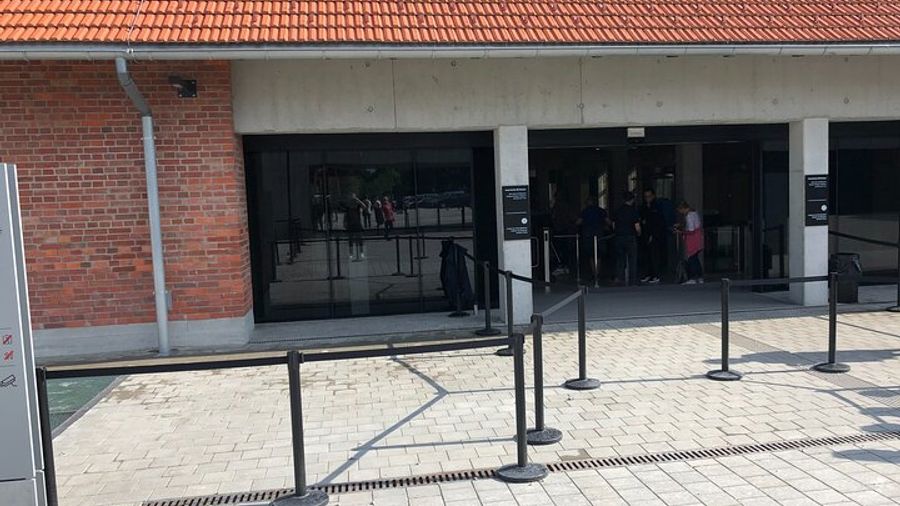 Auschwitz-Birkenau Tour With Private Transfer From Krakow